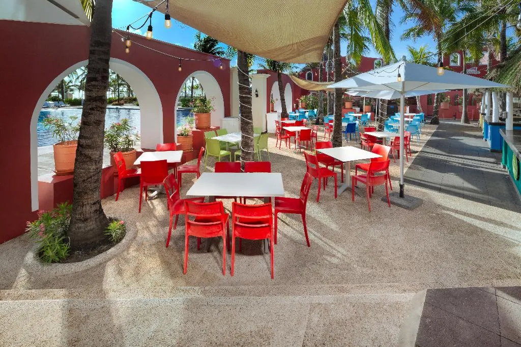 Restaurant, The Pyramid Cancun by Oasis, Cancun Area