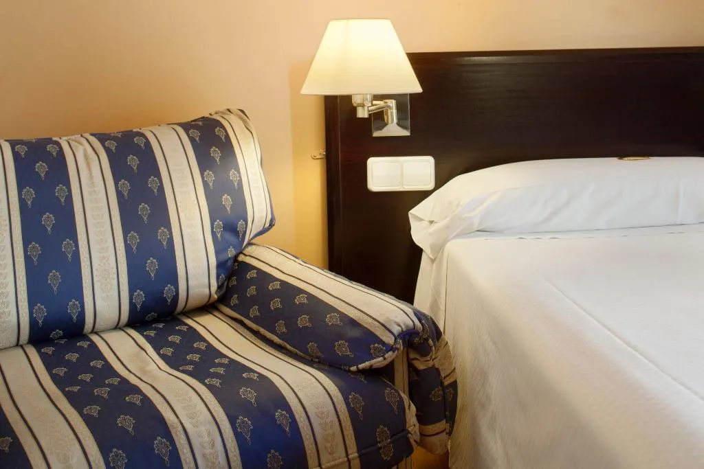 DOUBLE STANDARD Room, Atlantis, Barcelona