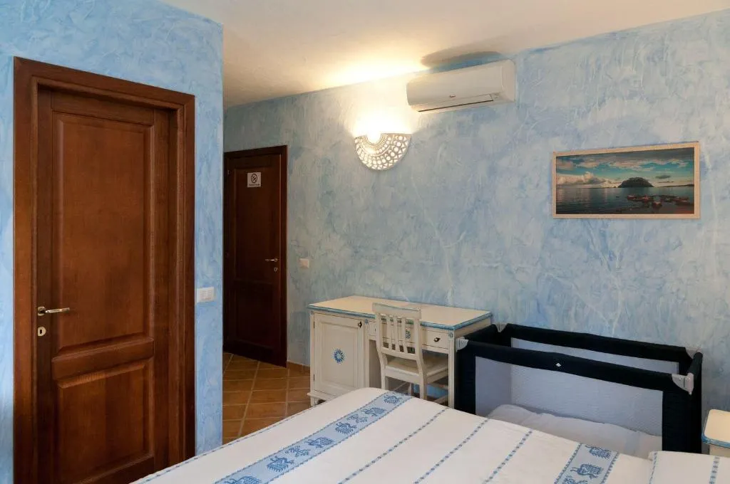 Room, S'Alzola, Olbia