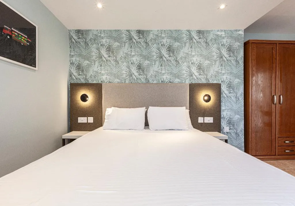 STUDIO LAND VIEW Room, Pergola Hotel & Spa, Malta