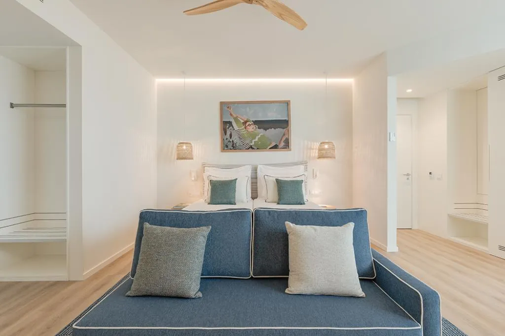 QUADRUPLE SUPERIOR Room, The Editory Ocean Way Funchal, Madeira