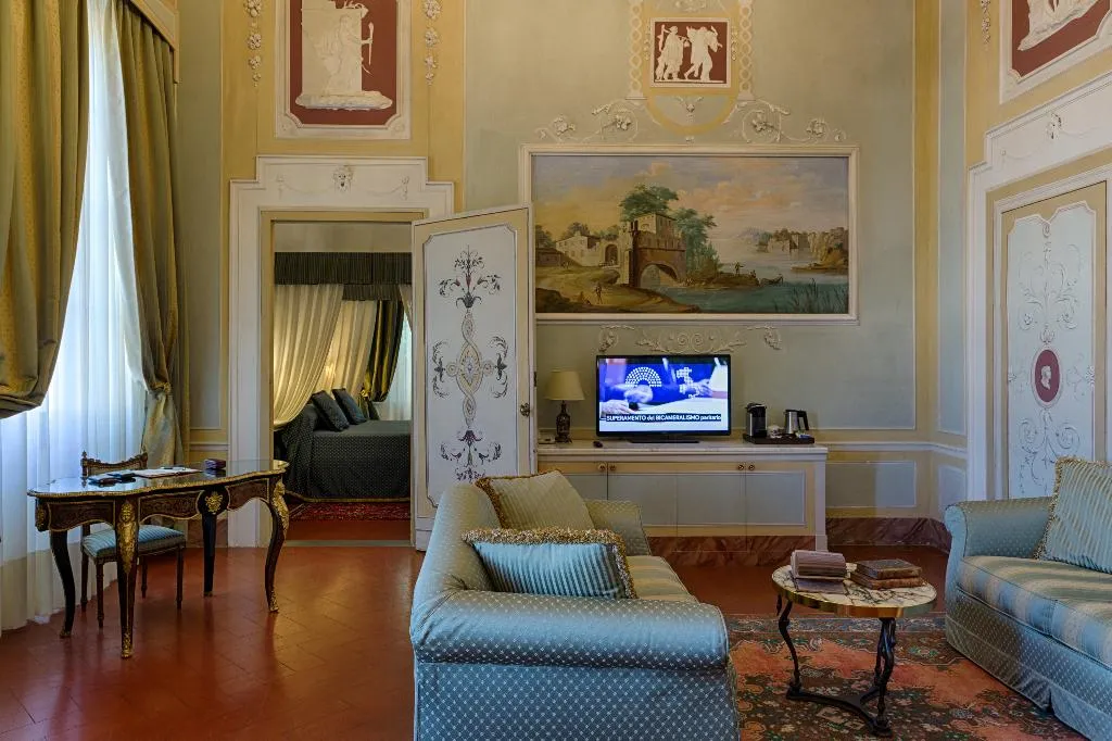 SUITE DELUXE Room, Villa Olmi Firenze, Florence
