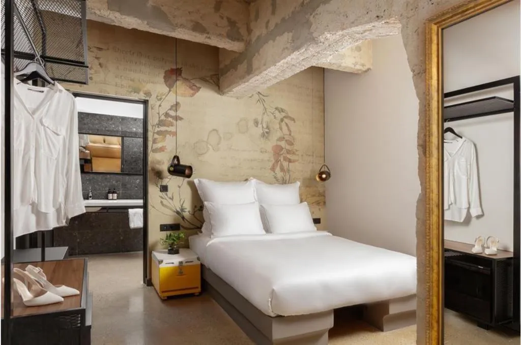 STUDIO STANDARD Room, Anise Aluma Athens, Tapestry Collection by Hilton, Athens