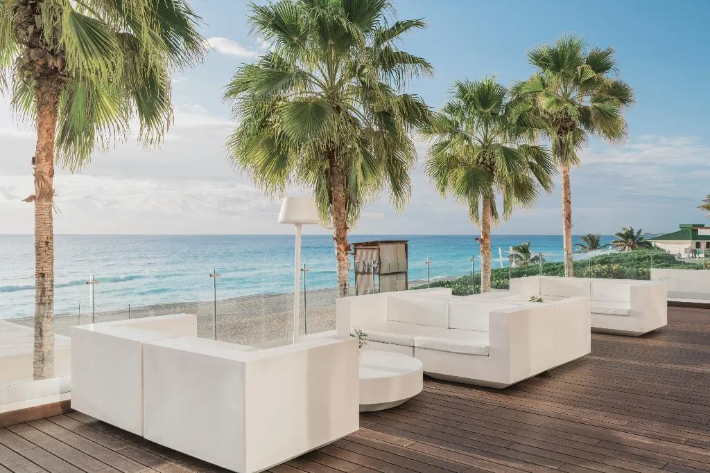 Bar, Iberostar Selection Coral Cancun All Inclusive, Cancun Area