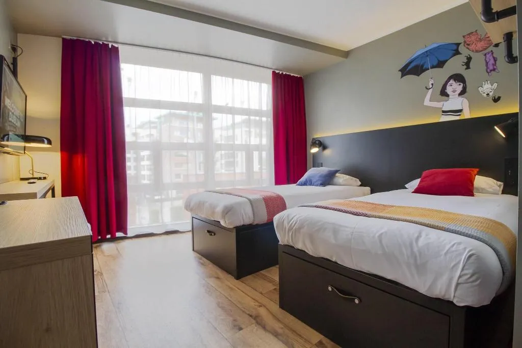 DOUBLE DELUXE KING BED Room, Generator Dublin, Dublin