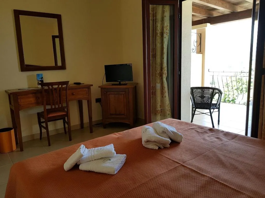 Room, S Olia Hotel, Cagliari