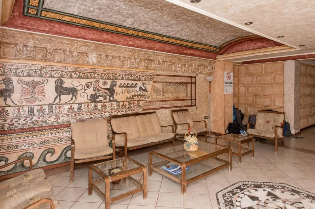 Lobby, Pink Palace, Dalaman