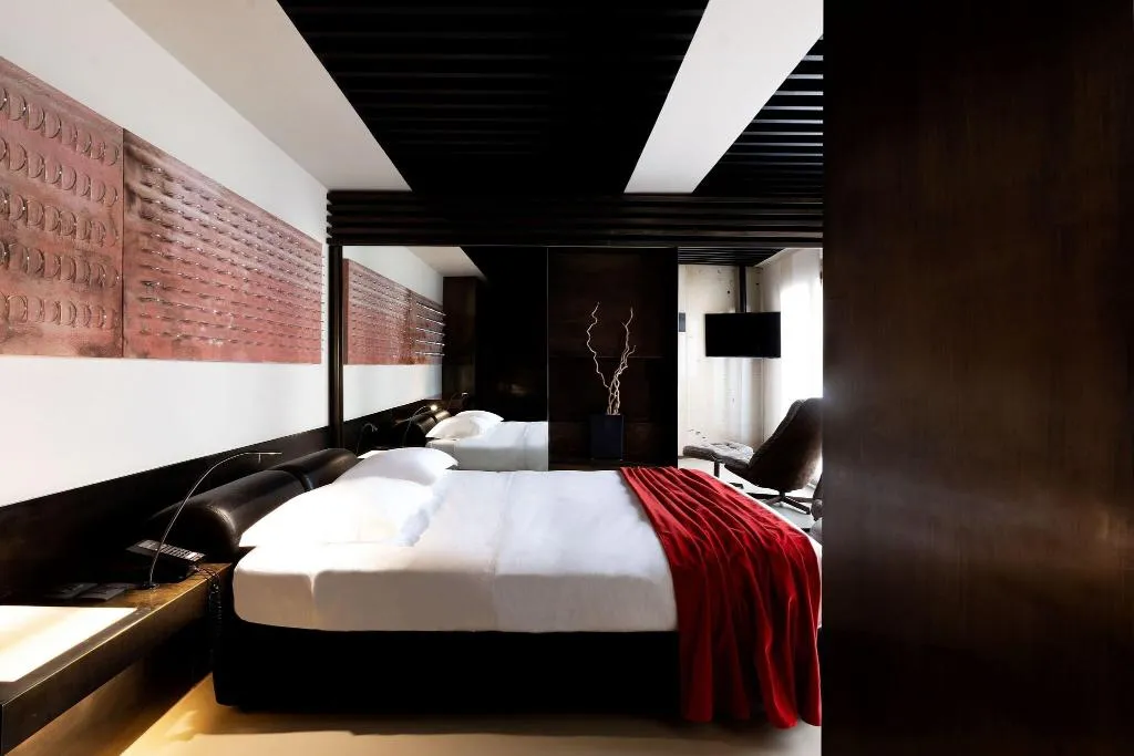Room, Strafhotel a member of Design Hotels, Milan