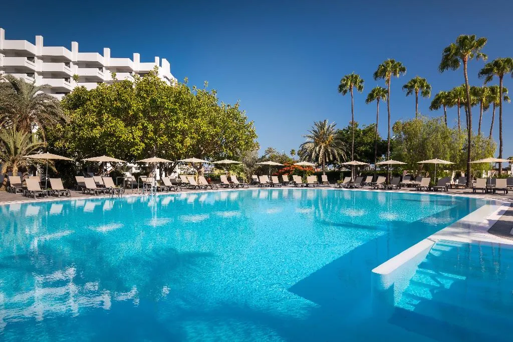 Pool, Barcelo Margaritas Royal Level Adults Only, Gran Canaria