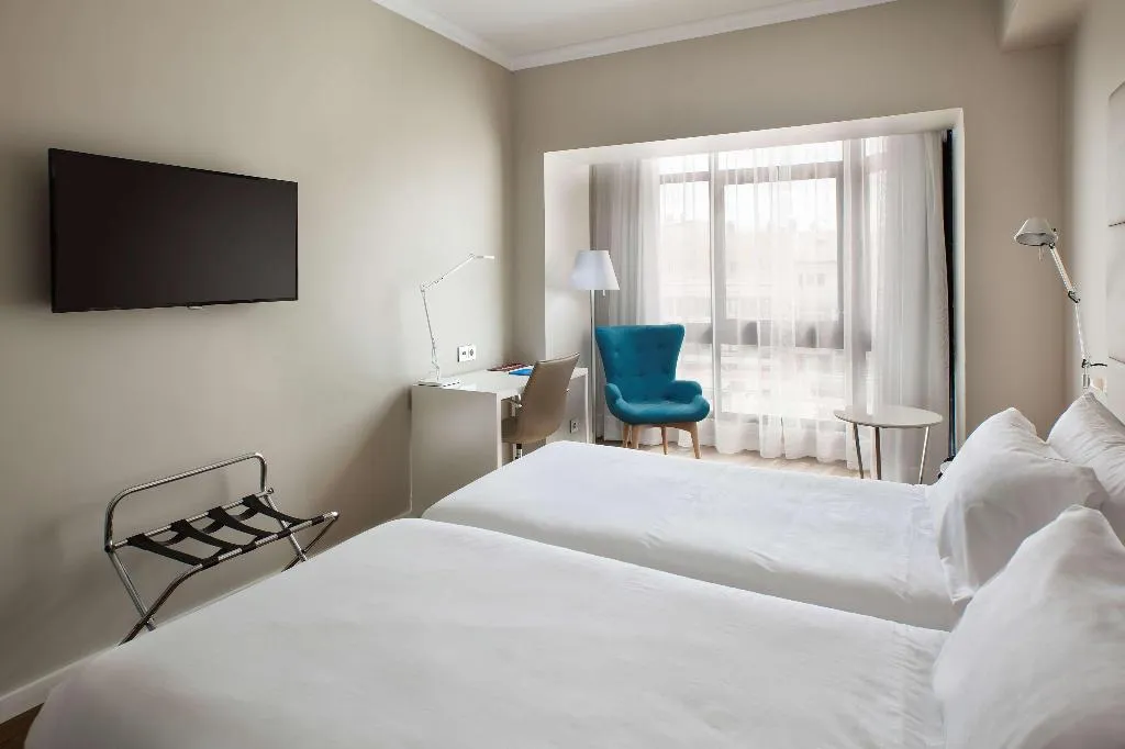 DOUBLE CITY VIEW Room, NH Las Palmas Playa las Canteras, Gran Canaria