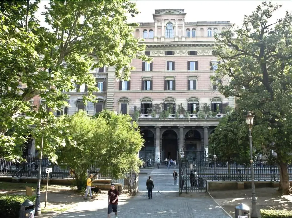 General view, A Casa Di Mei, Naples