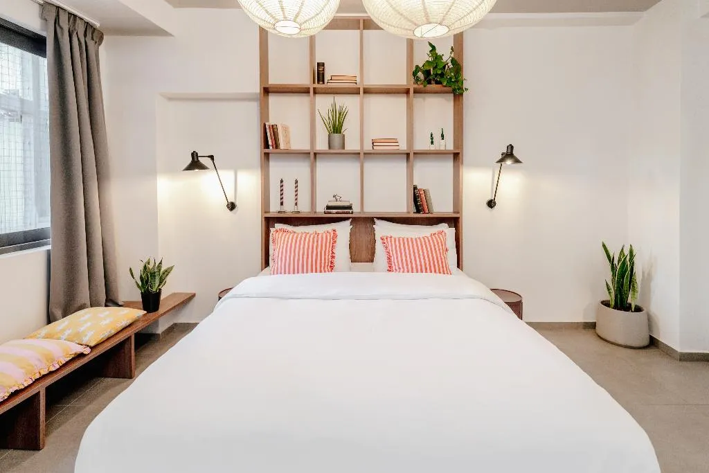 DOUBLE BASIC Room, Next Door Athens, Athens