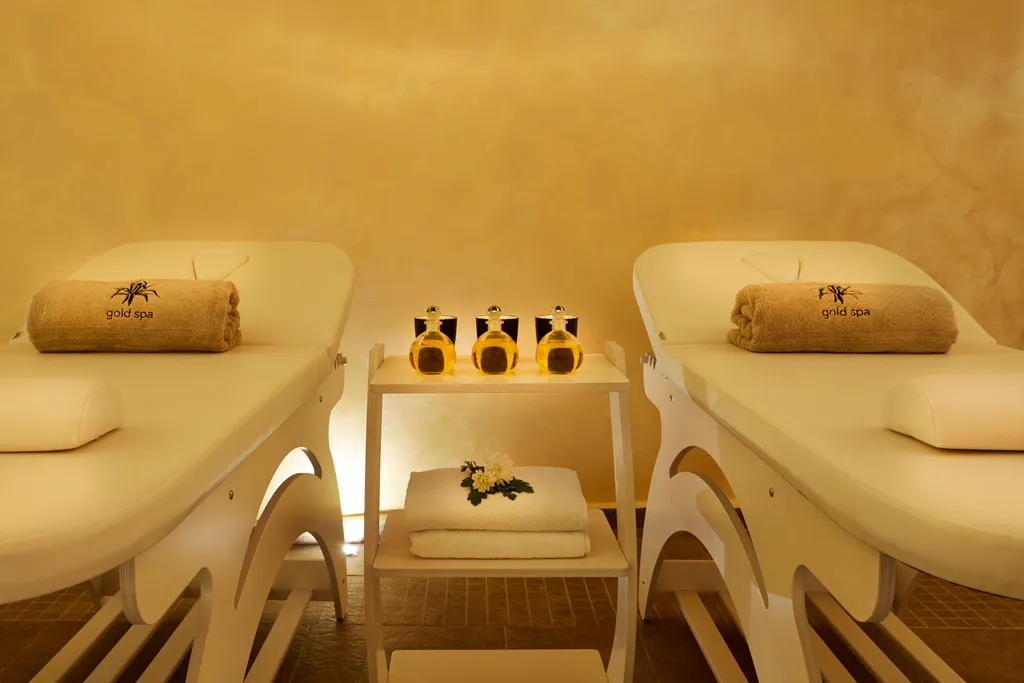 Sports and Entertainment, Andromeda Villas, Santorini