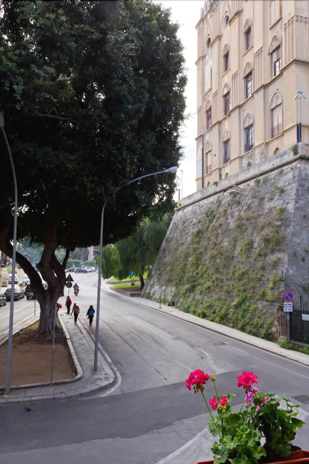 General view, Al Bastione Normanno, Catania