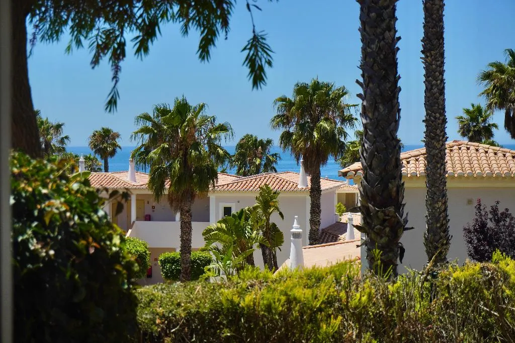APARTMENT PARTIAL OCEAN VIEW ONE BEDROOM Room, Clube Porto Mós, Algarve