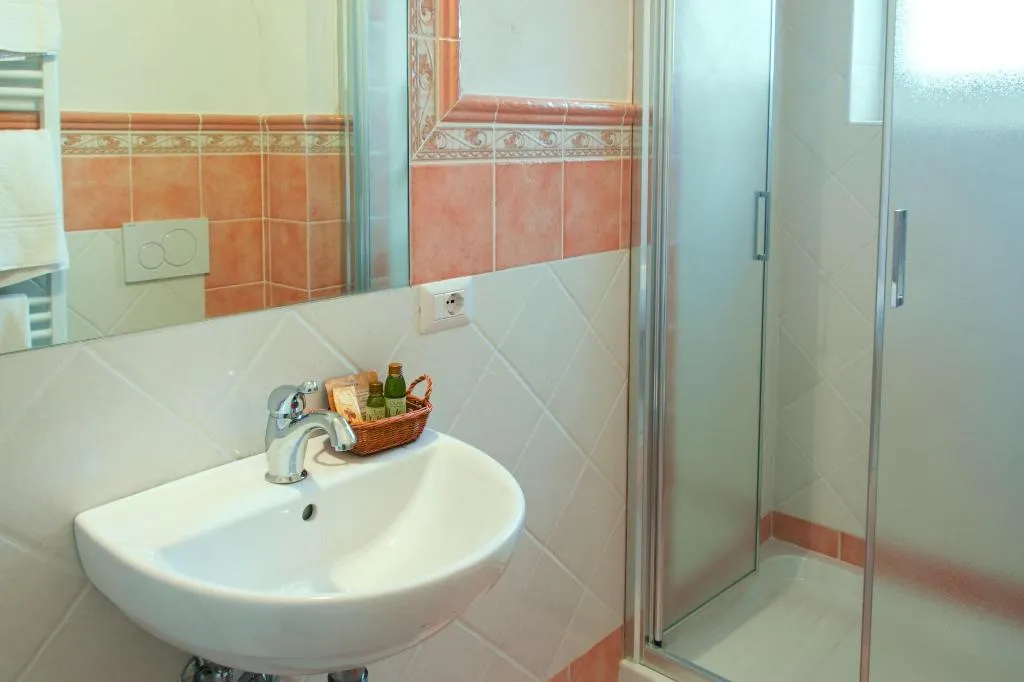 Room, Dimora Salviati, Florence