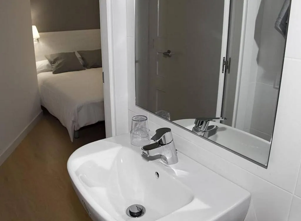 Room, Hostalin Barcelona Diputación, Barcelona