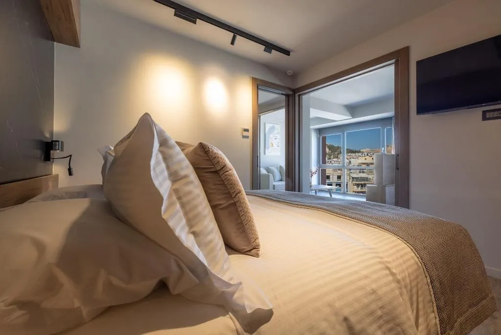Room, Athens 507, Athens