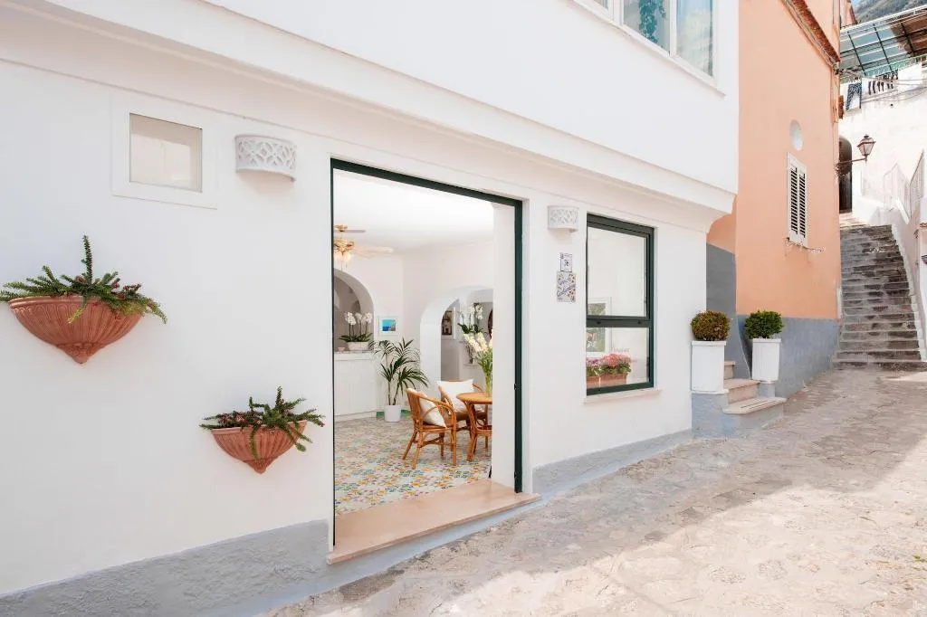 Lobby, Pensione Casa Guadagno, Naples