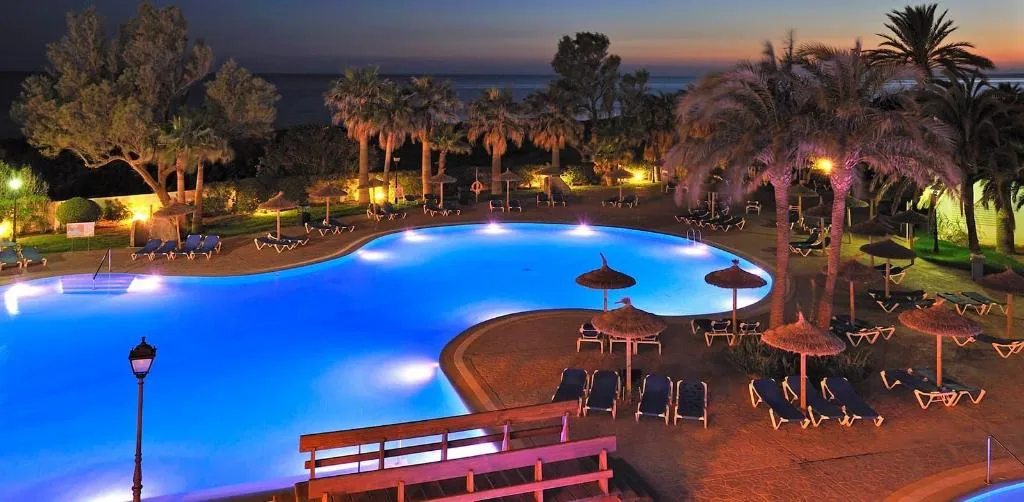 Pool, Sol Milanos Pinguinos, Menorca