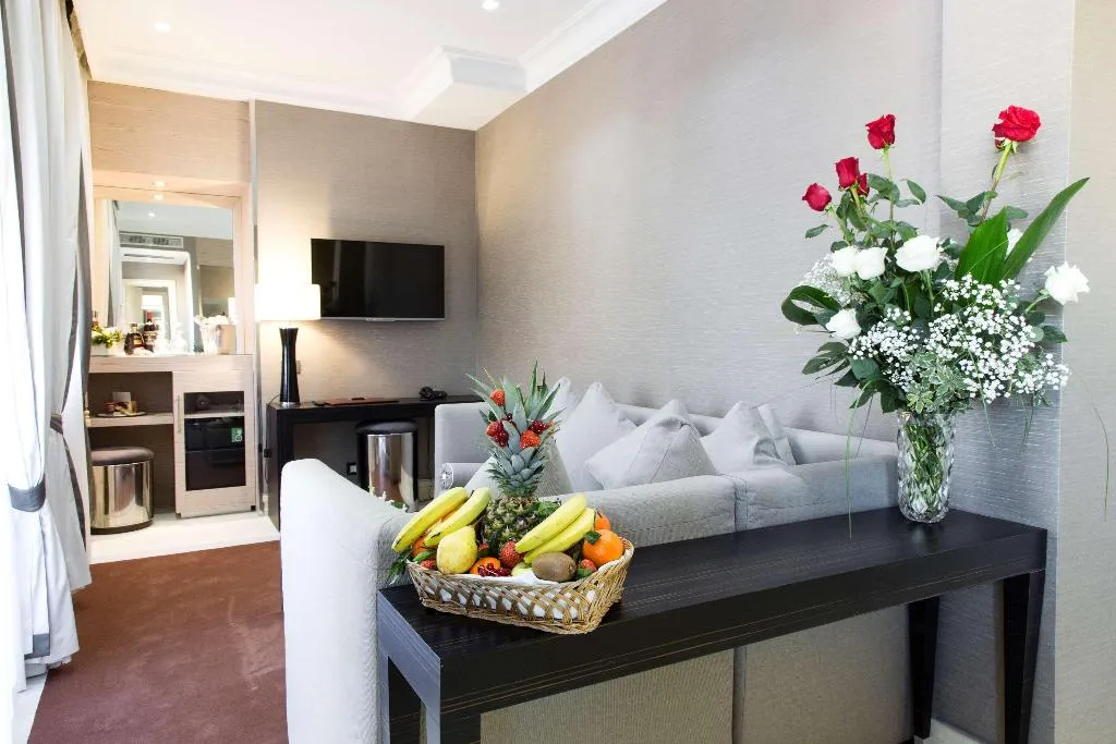 Room, Radisson Blu Ghr Hotel Rome, Rome