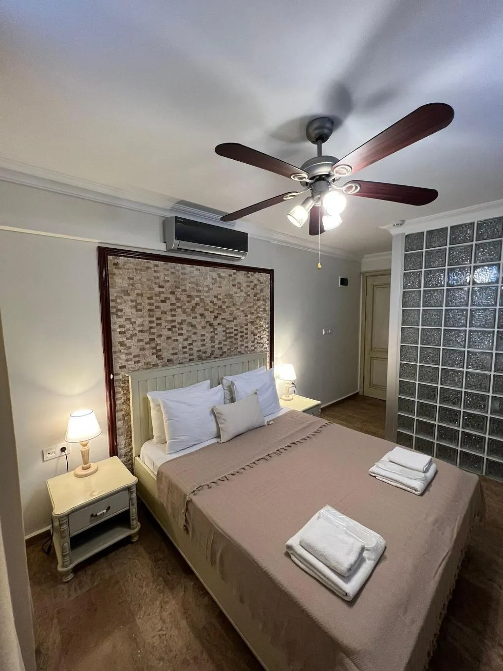 Room, Cunda Paradise Otel, Izmir