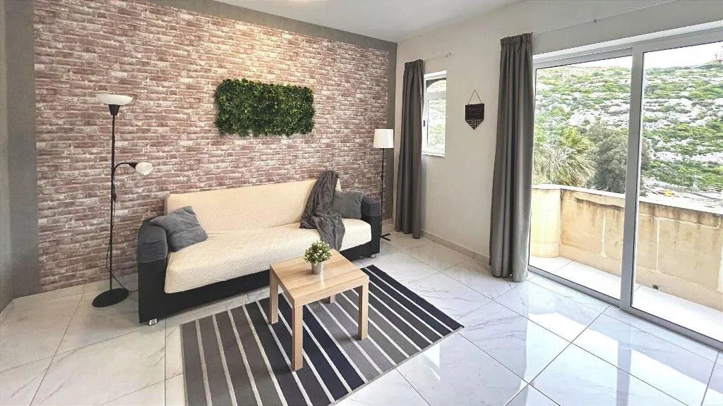 Room, Arzella Apartments, Gozo
