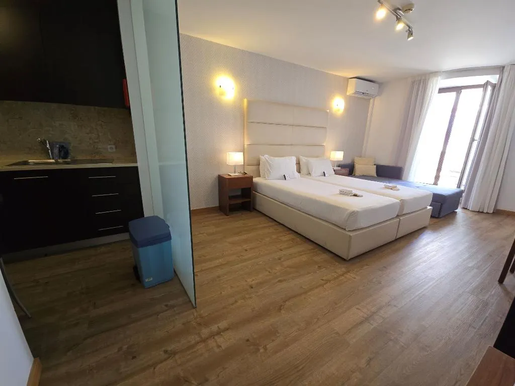 STUDIO STANDARD Room, Oca Vitoria Village, Porto