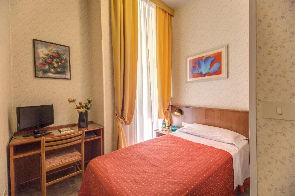 SINGLE ECONOMY Room, Corona, Rome
