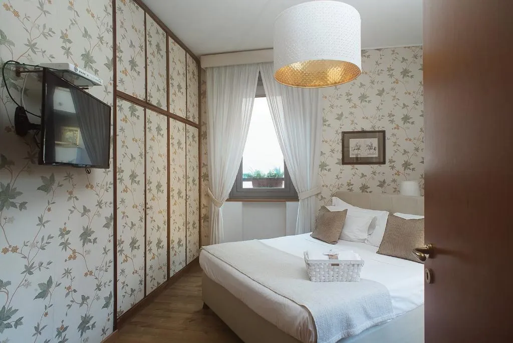 APARTMENT CAPACITY 3 Room, Residenza Echia, Naples