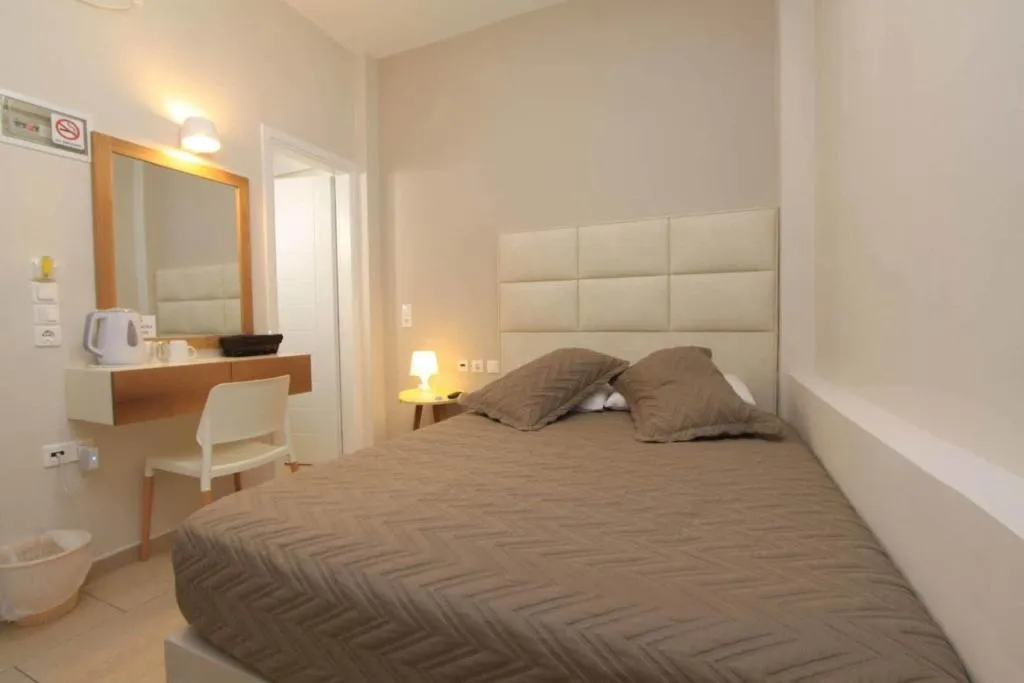 Room, Villa Roussa, Santorini