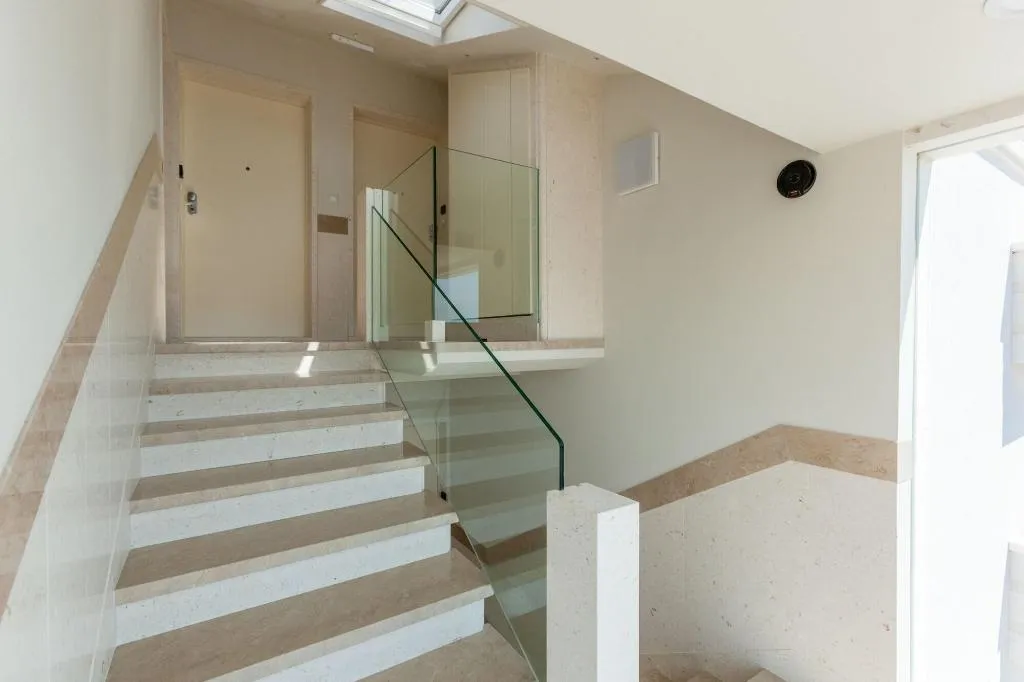 Lobby, Palace Lidija, Split