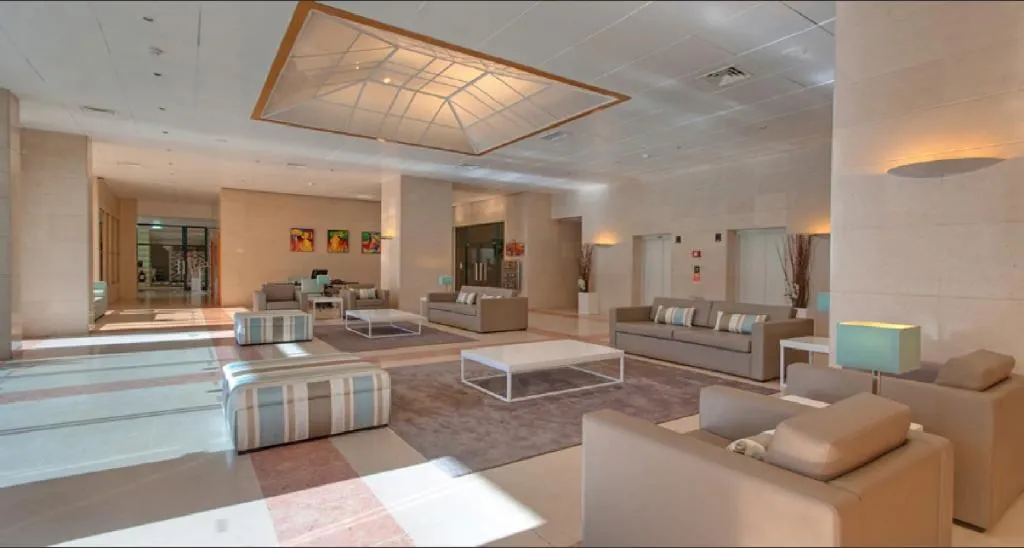 Lobby, TRYP Montijo Parque Hotel, Lisbon