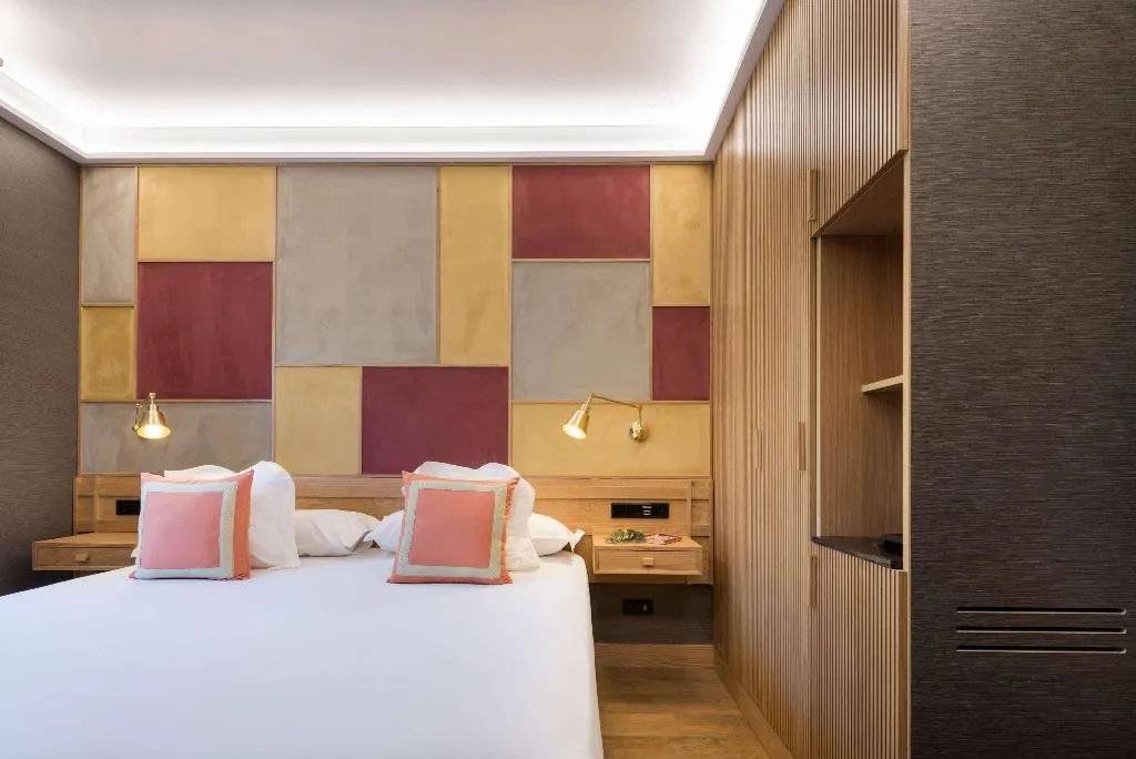 Room, Principe Pio, Madrid