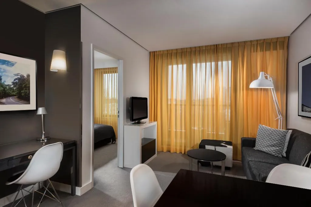 APARTMENT STANDARD Room, Adina Apartment Hotel Berlin Hackescher Markt, Berlin