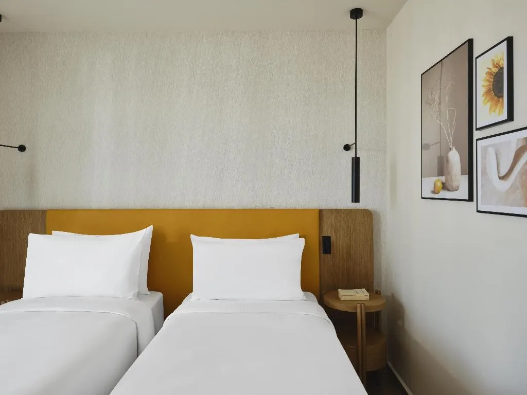TWIN SEA VIEW Room, Hilton Garden Inn Chania City, Crete