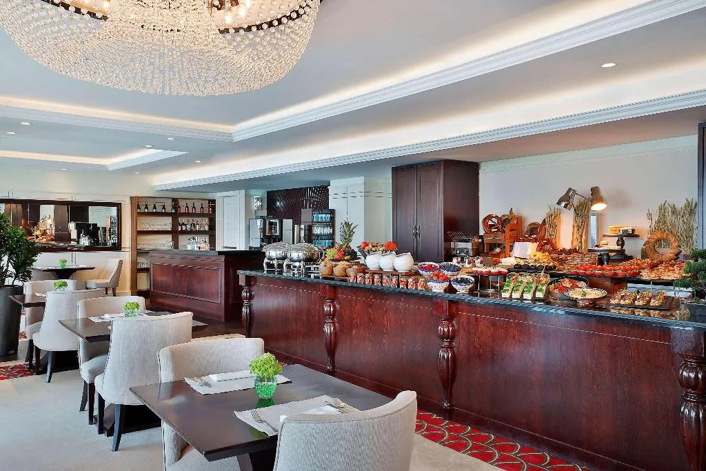 Restaurant, Waldorf Astoria Dubai Palm Jumeirah, Dubai