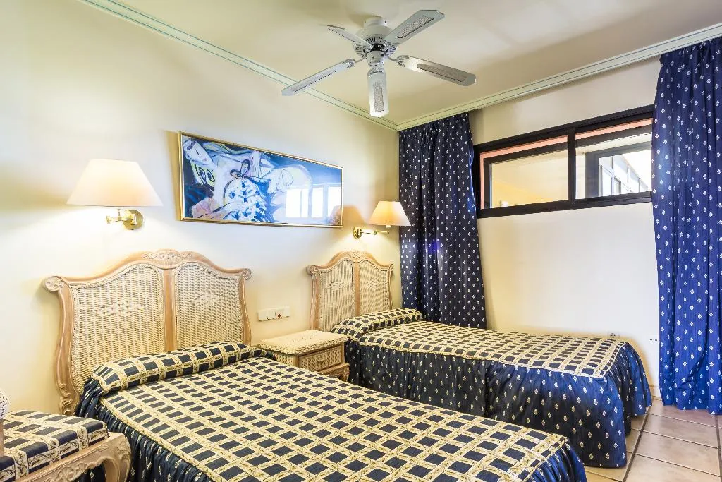 APARTMENT ONE BEDROOM Room, Bluebay Beach Club, Ibiza