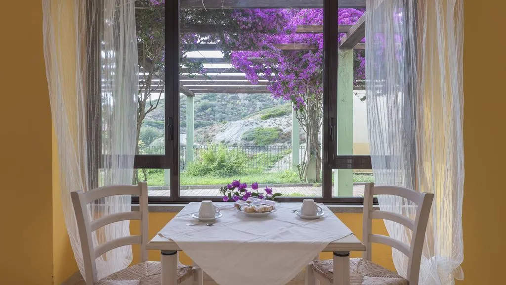 Restaurant, Argentiera Inn Hotel & Hostel, Cagliari
