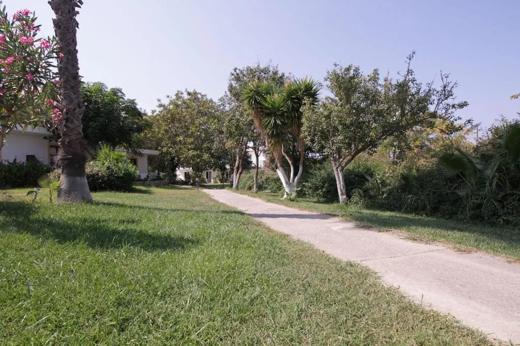 Terrace, Ampavris Family Apartments, Kos