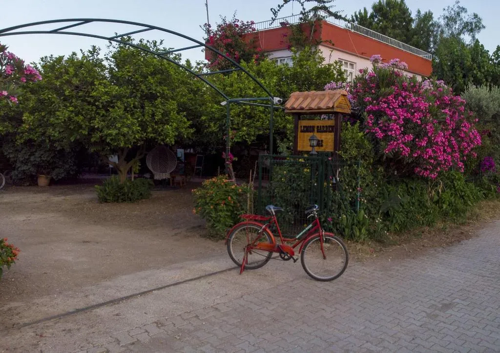 Sports and Entertainment, Lemon Garden Lodge, Antalya