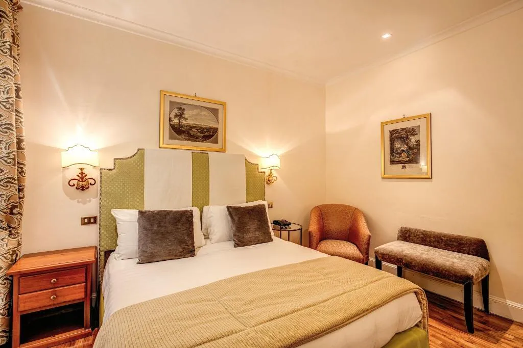 DOUBLE CLASSIC Room, Hotel Cortina Roma, Rome