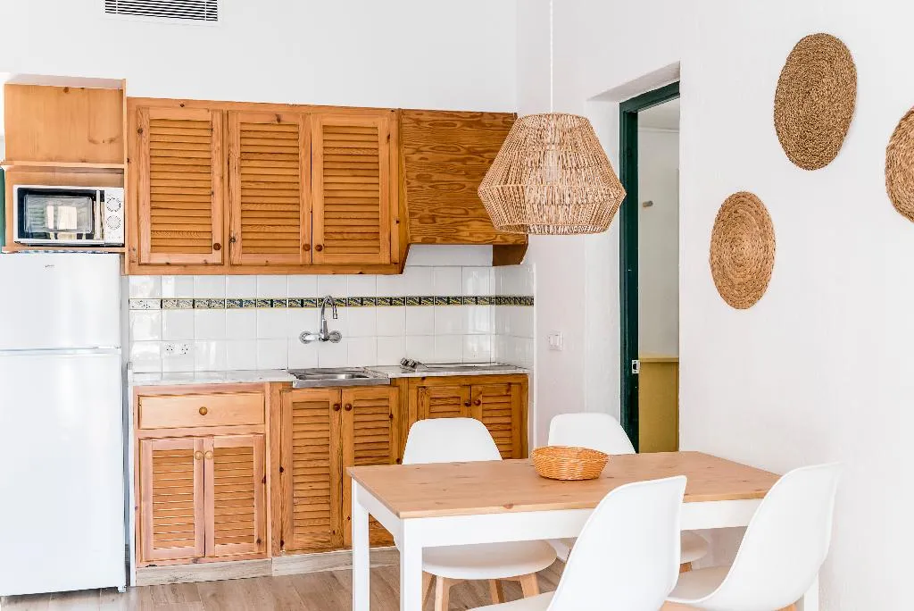 APARTMENT TWO BEDROOMS WITH AIR CONDITIONING Room, Las Brisas I & II, Menorca
