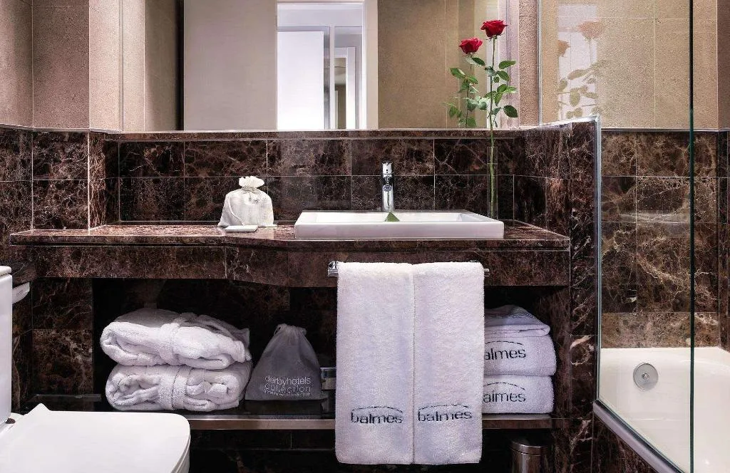 FAMILY ROOM STANDARD Room, Balmes, Barcelona
