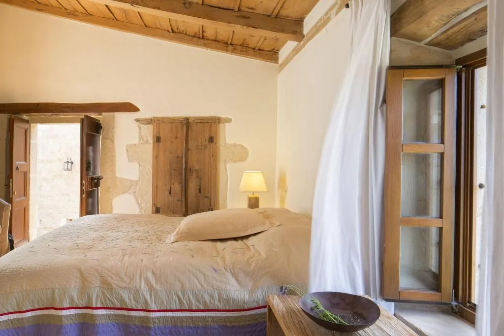 Room, Kapsaliana Village Hotel, Crete