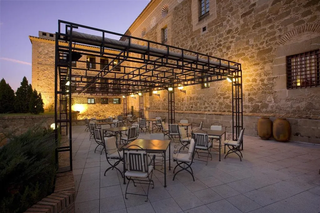 Terrace, Parador de Plasencia, Madrid