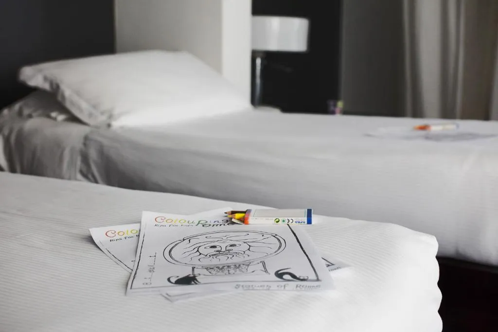 FAMILY ROOM CAPACITY 4 ONE BEDROOM Room, Hotel Ripa Roma, Rome