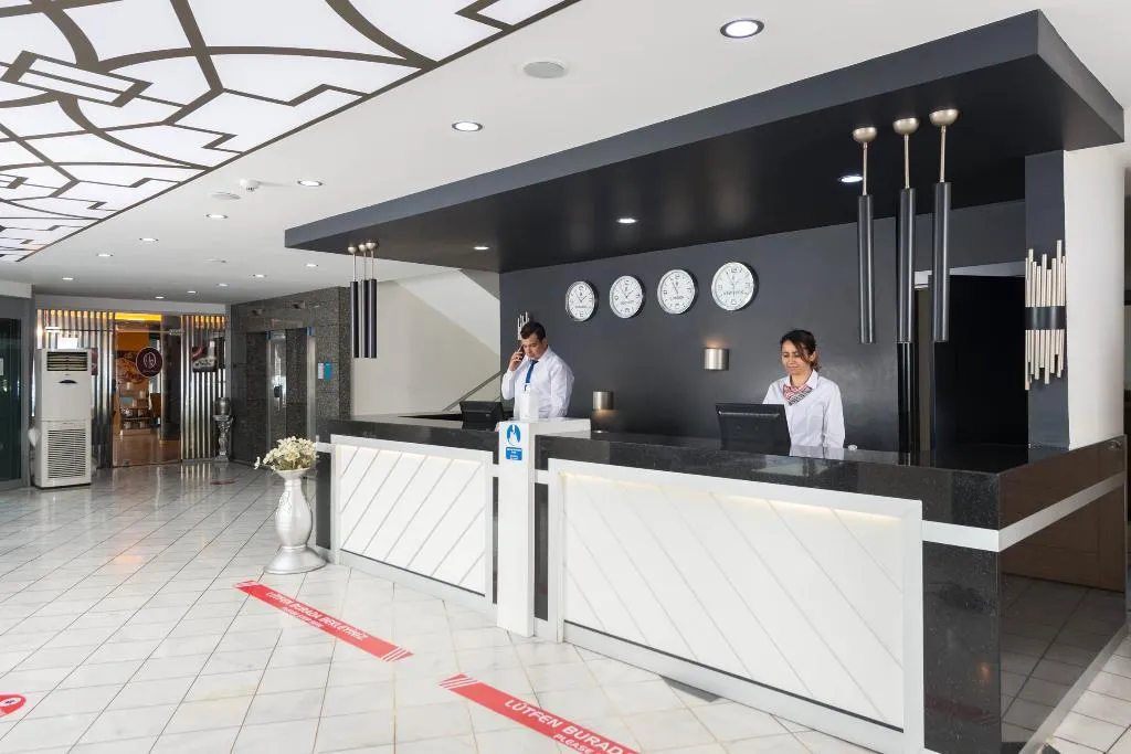 Lobby, Ismira, Izmir