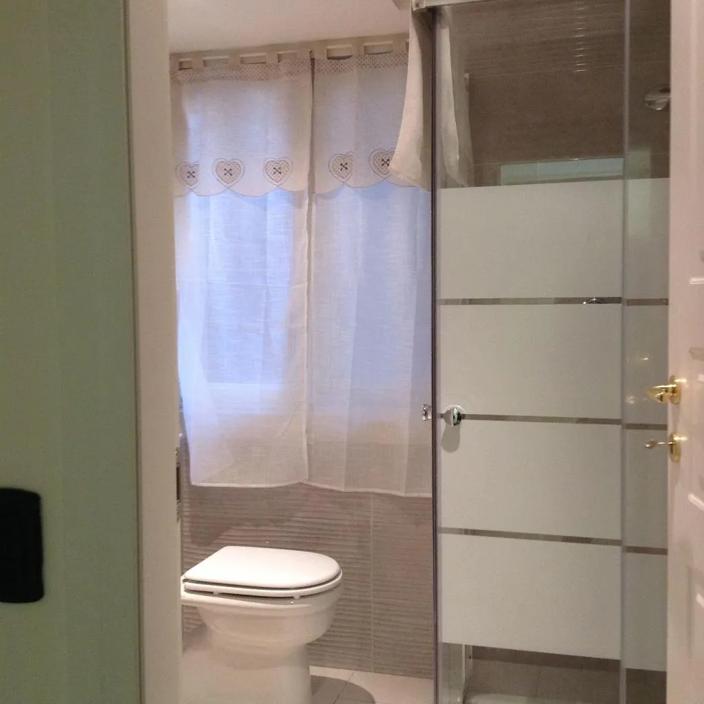 Room, Antica Dimora, Milan
