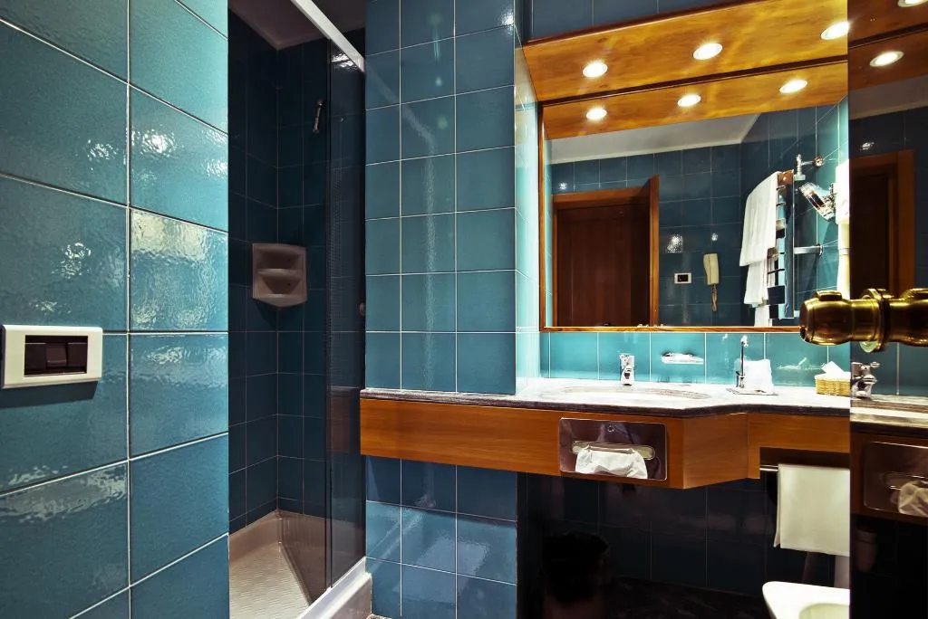 SINGLE CLASSIC Room, Hotel Michelangelo Milan, Milan